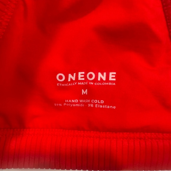OneOne Bikini Top Womens Medium Cherry Red Ribbed Knit Vacation Beach Summer - Picture 5 of 5